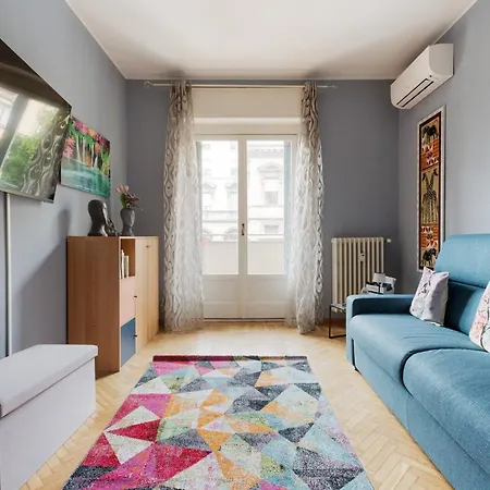 Guesthost - Unimi & Politecnico Roomy Apt With Balcony-2